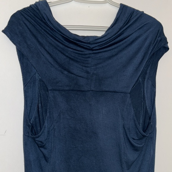 FREE PEOPLE Elegant Blue Women's Top size medium - Picture 10 of 11